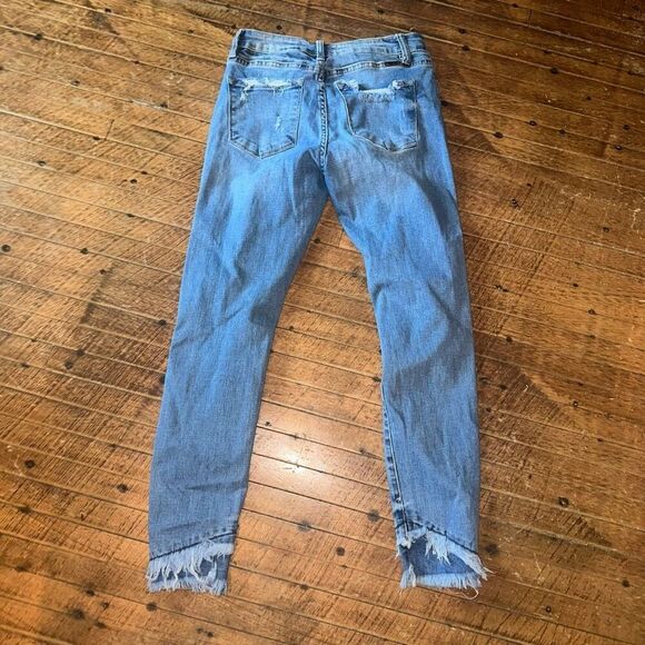 Kancan distressed slim tapered stacked hem 5/26 normcore jeans - Picture 3 of 4